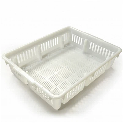 Ladă din plastic pentru pui de o zi